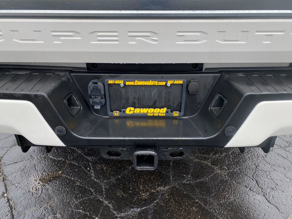 Used 2018 Ford F250 Platinum w/ Platinum Ultimate Package image 4
