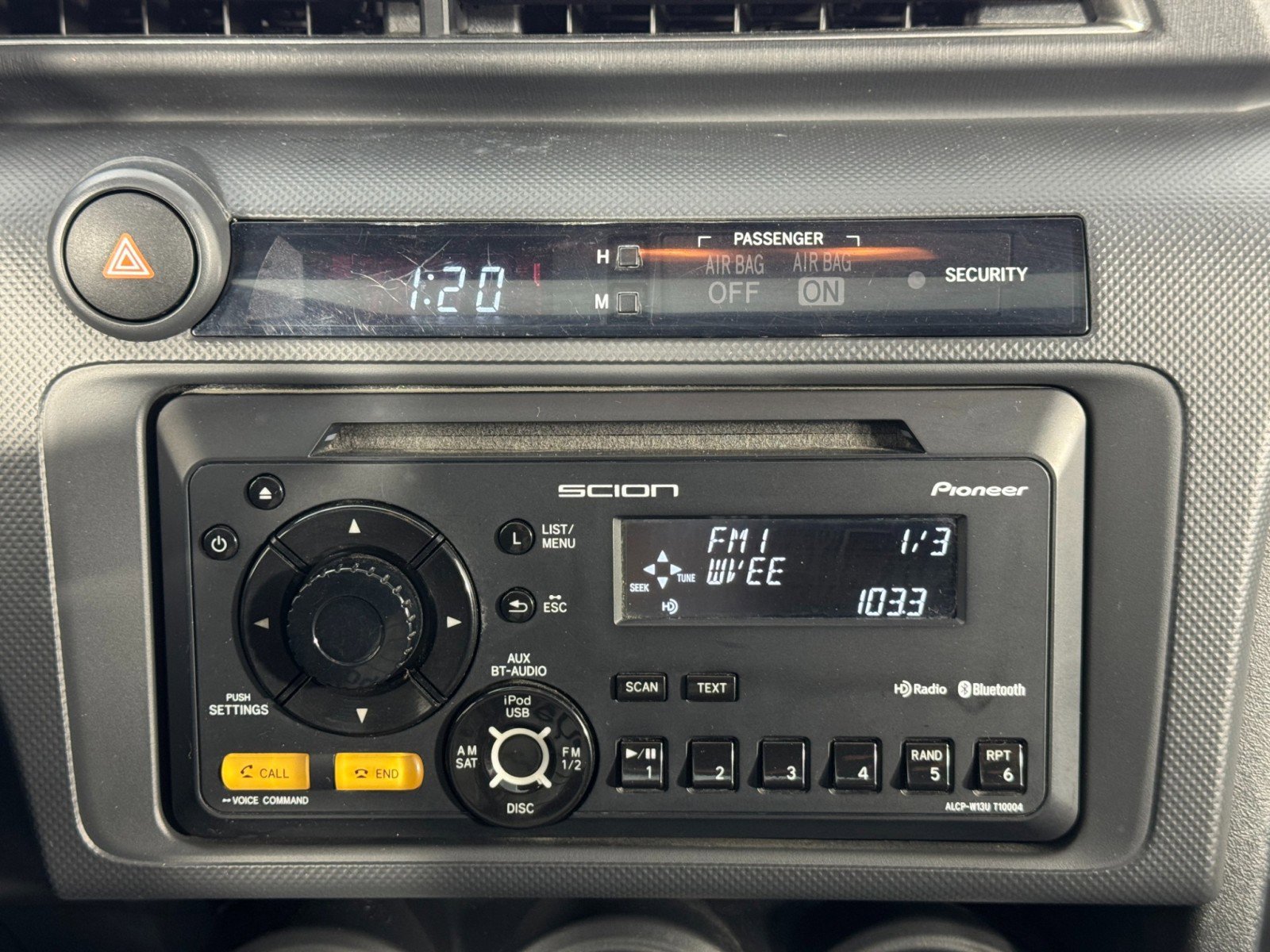 Used 2013 Scion tC image 23