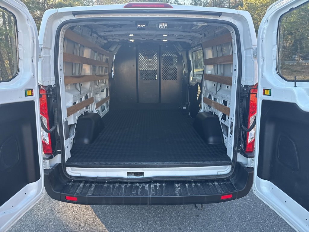 Used 2024 Ford Transit 250 Low Roof w/ Exterior Upgrade Package image 11