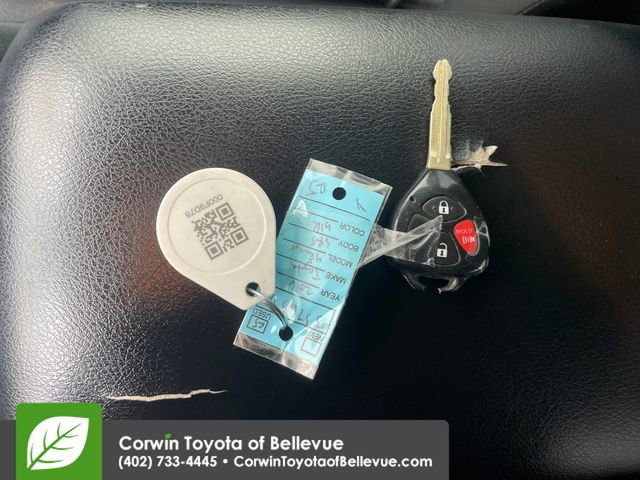 Used 2016 Toyota 4Runner SR5 image 13