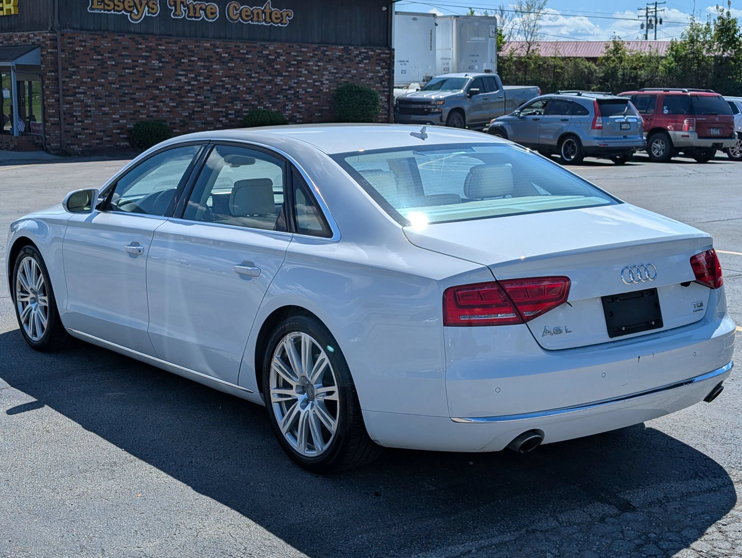 Used 2014 Audi A8 L TDI AWD/4WD image 3
