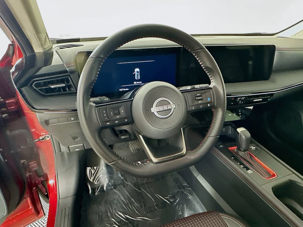 Certified 2025 Nissan Kicks SR AWD/4WD image 17