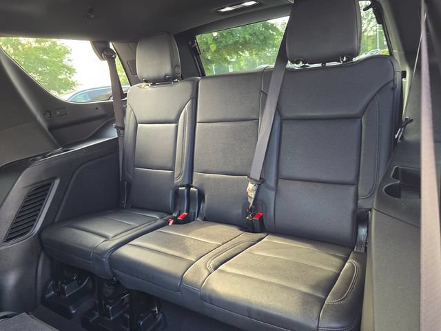 Used 2025 Chevrolet Tahoe LT RWD image 14