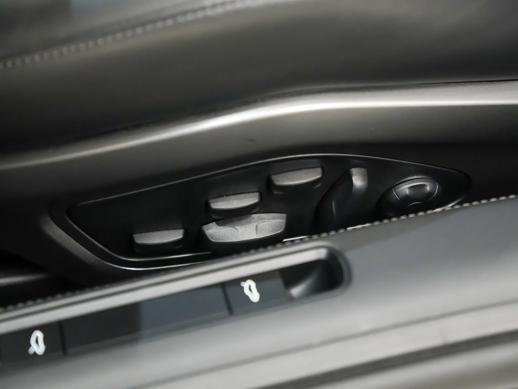 Used 2023 Porsche 911 Turbo image 21