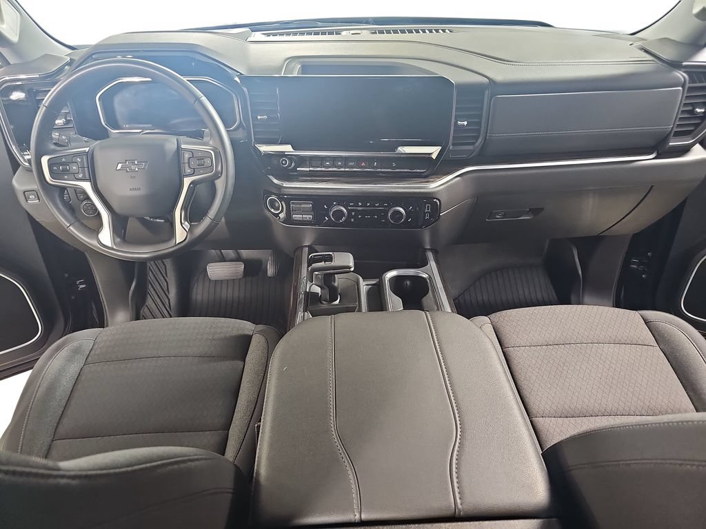 Certified 2026 Chevrolet Silverado 1500 RST AWD/4WD image 11