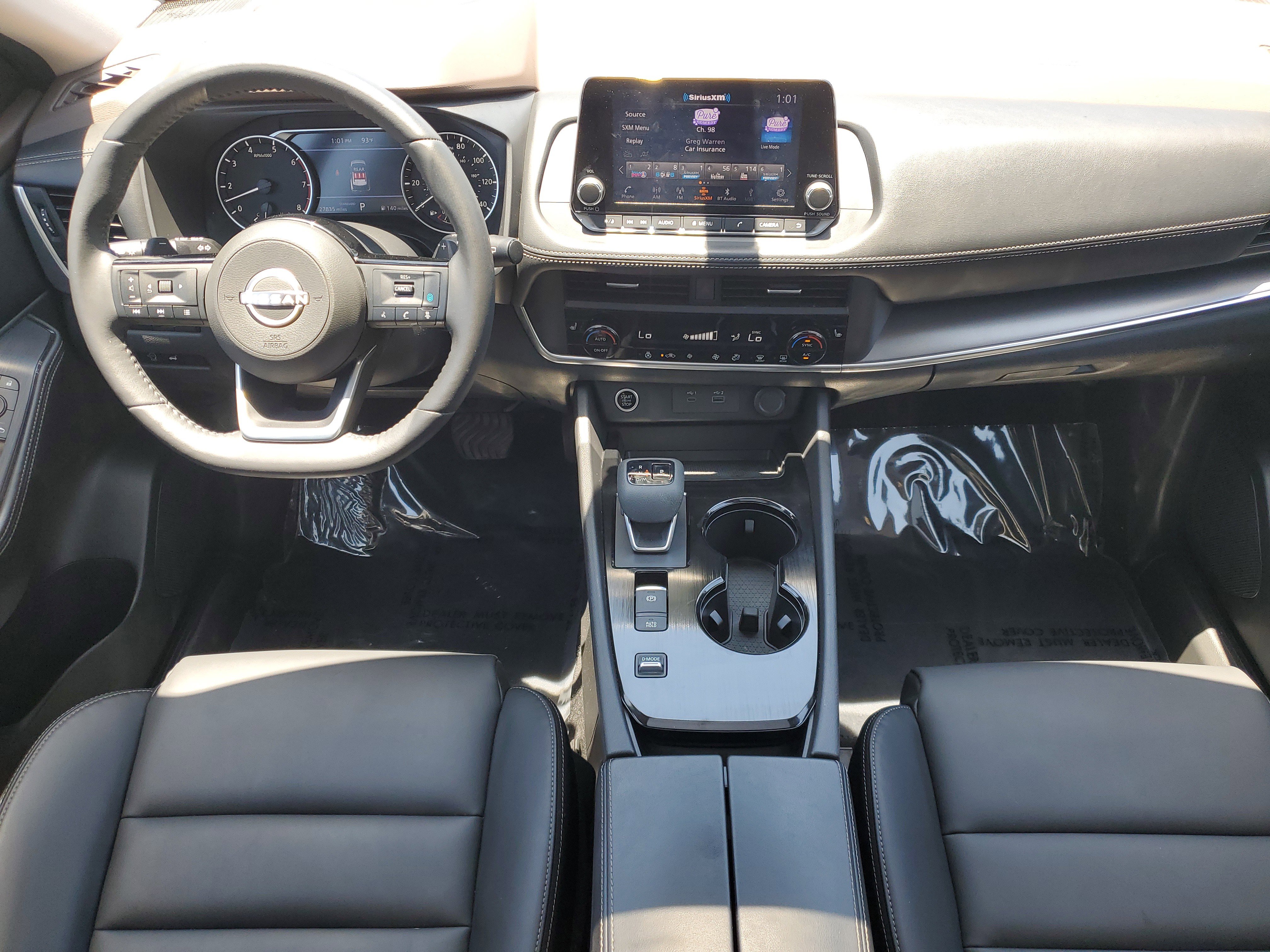 Used 2023 Nissan Rogue SV w/ SV Premium B Package image 16