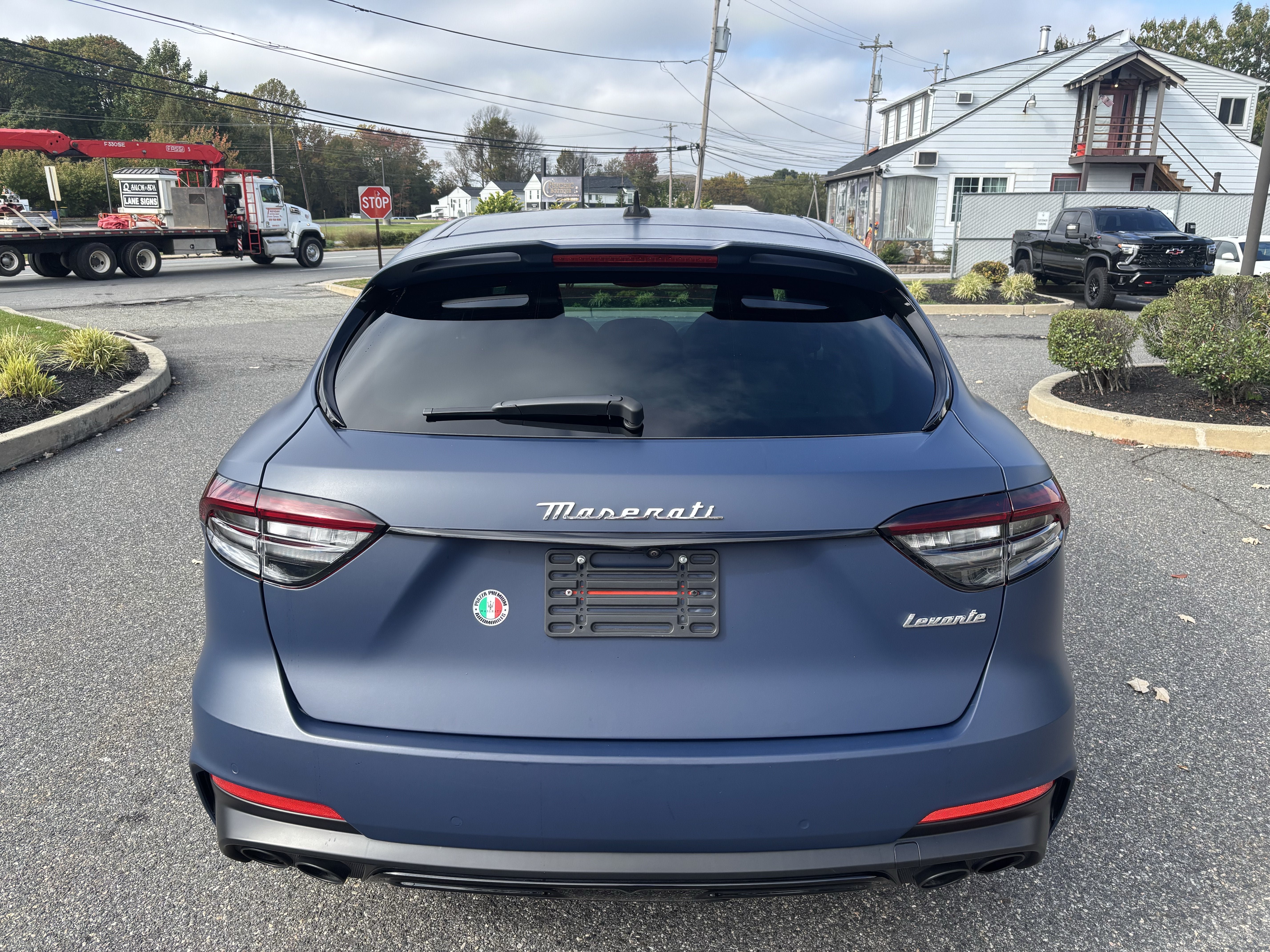 Used 2023 Maserati Levante F Tributo AWD/4WD image 4