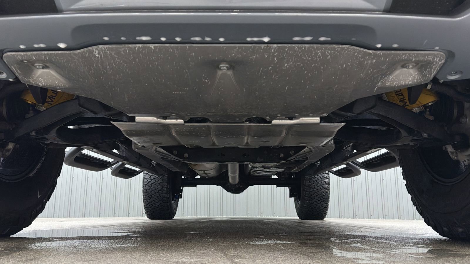 Used 2024 GMC Canyon AT4X image 17