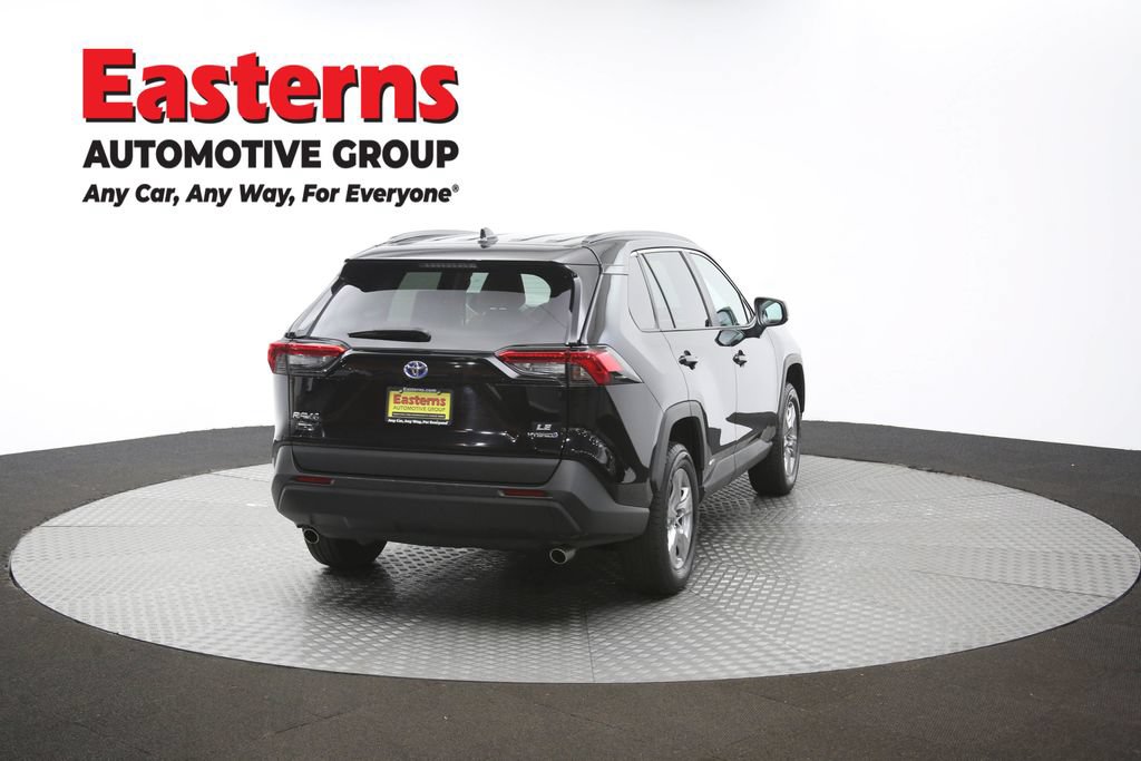 Used 2023 Toyota RAV4 LE AWD/4WD image 38
