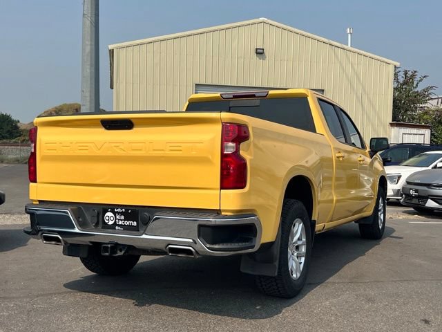 Used 2022 Chevrolet Silverado 1500 LT AWD/4WD image 9