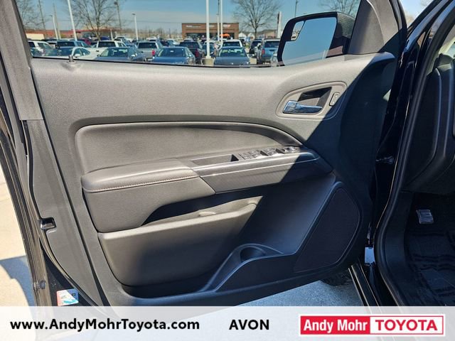 Used 2022 GMC Canyon AT4 image 11