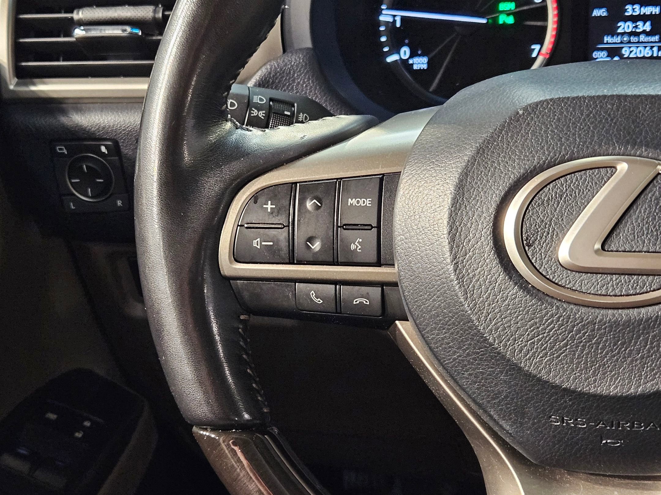 Used 2021 Lexus GX 460 Luxury w/ Sport Design Package AWD/4WD image 28