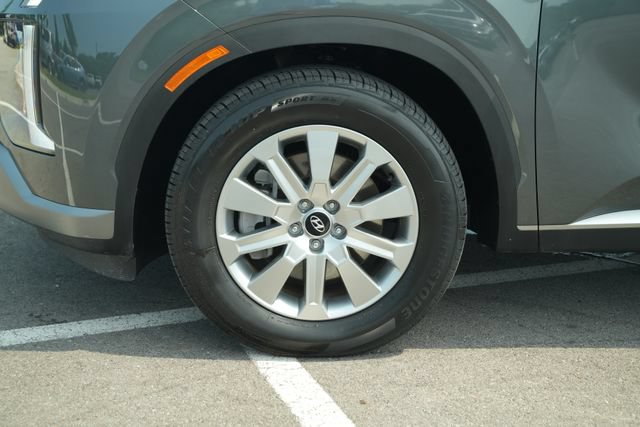 Used 2025 Hyundai Palisade SEL FWD image 11