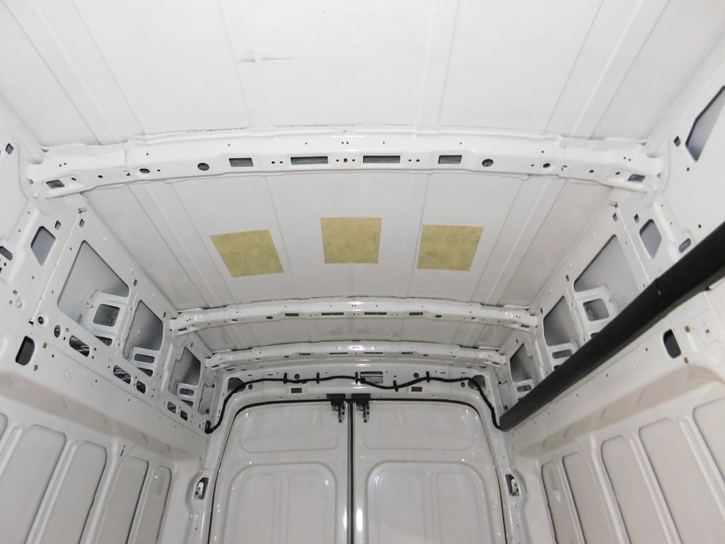 Used 2022 Ford Transit 250 AWD image 35