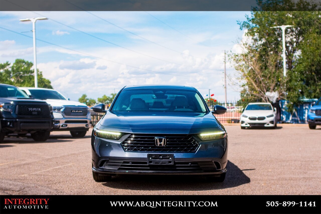 Used 2023 Honda Accord EX-L image 2