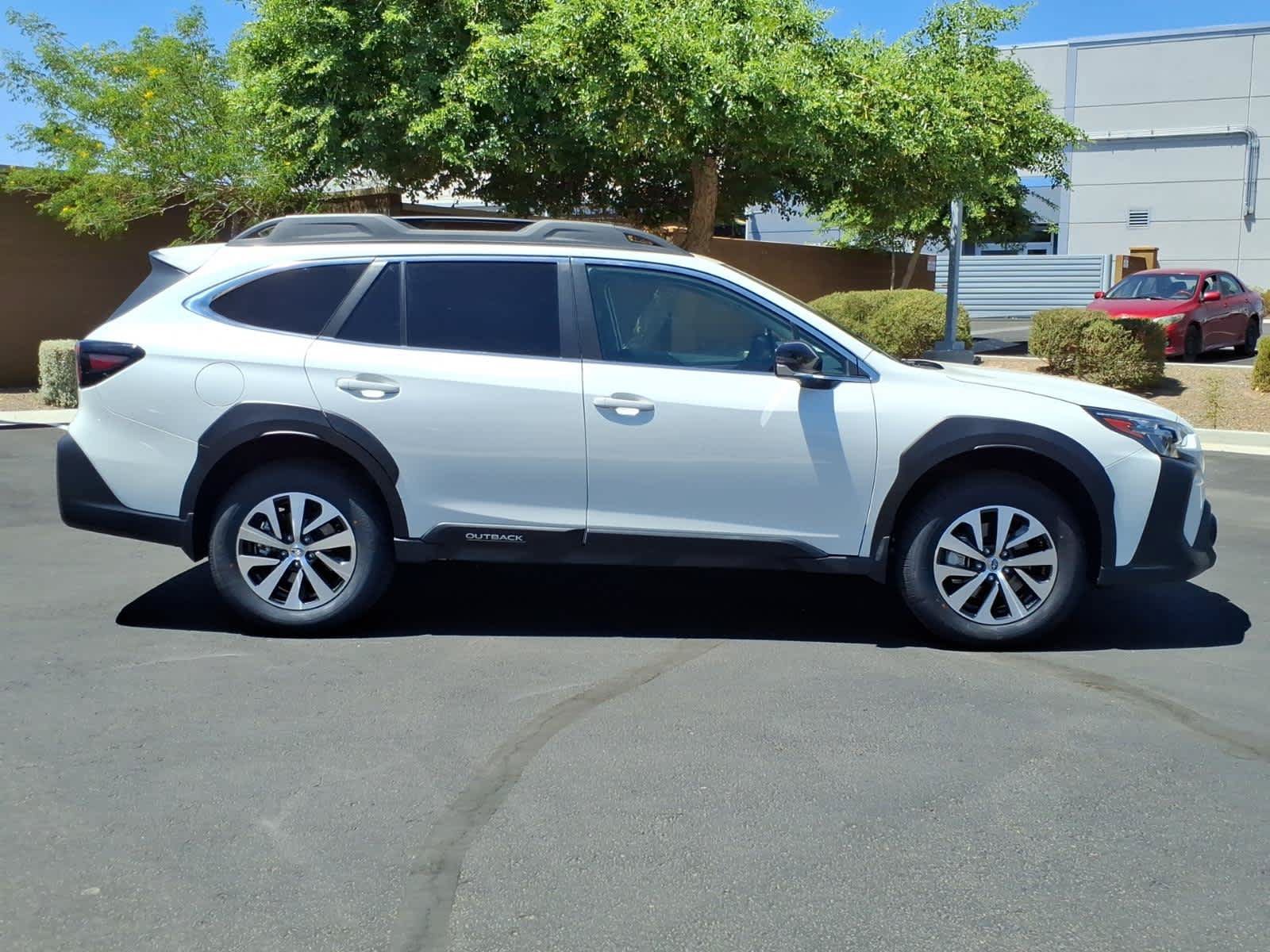 Used 2025 Subaru Outback Premium AWD/4WD image 8