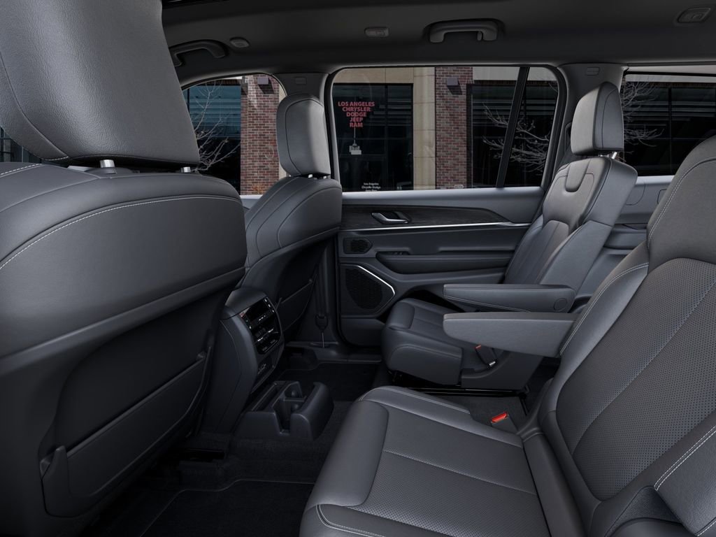 New 2026 Jeep Grand Cherokee L Limited image 23