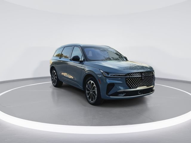 New 2026 Lincoln Nautilus Reserve AWD/4WD image 2