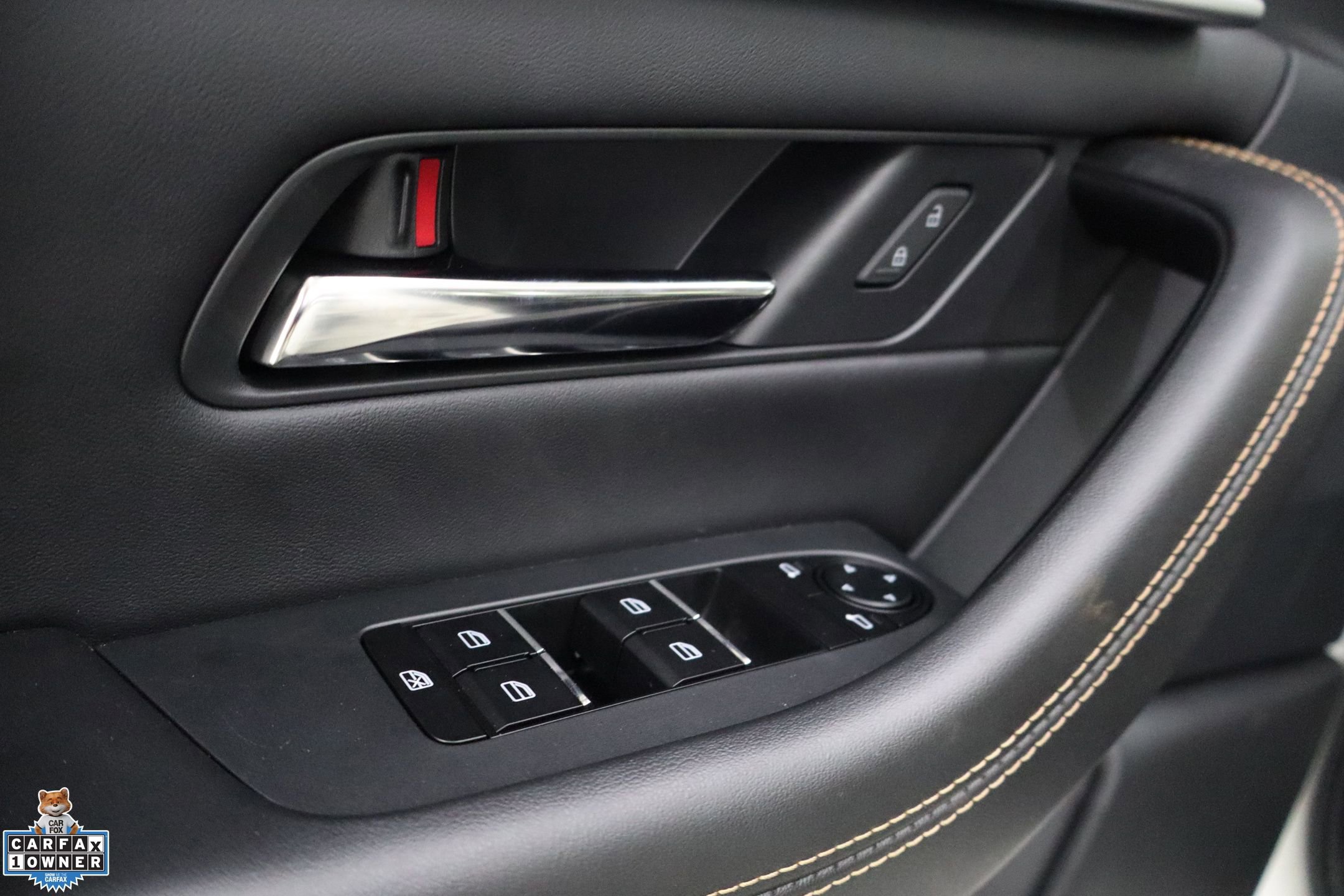 Used 2025 MAZDA CX-70 Plug-In Hybrid w/ Premium Pkg image 15