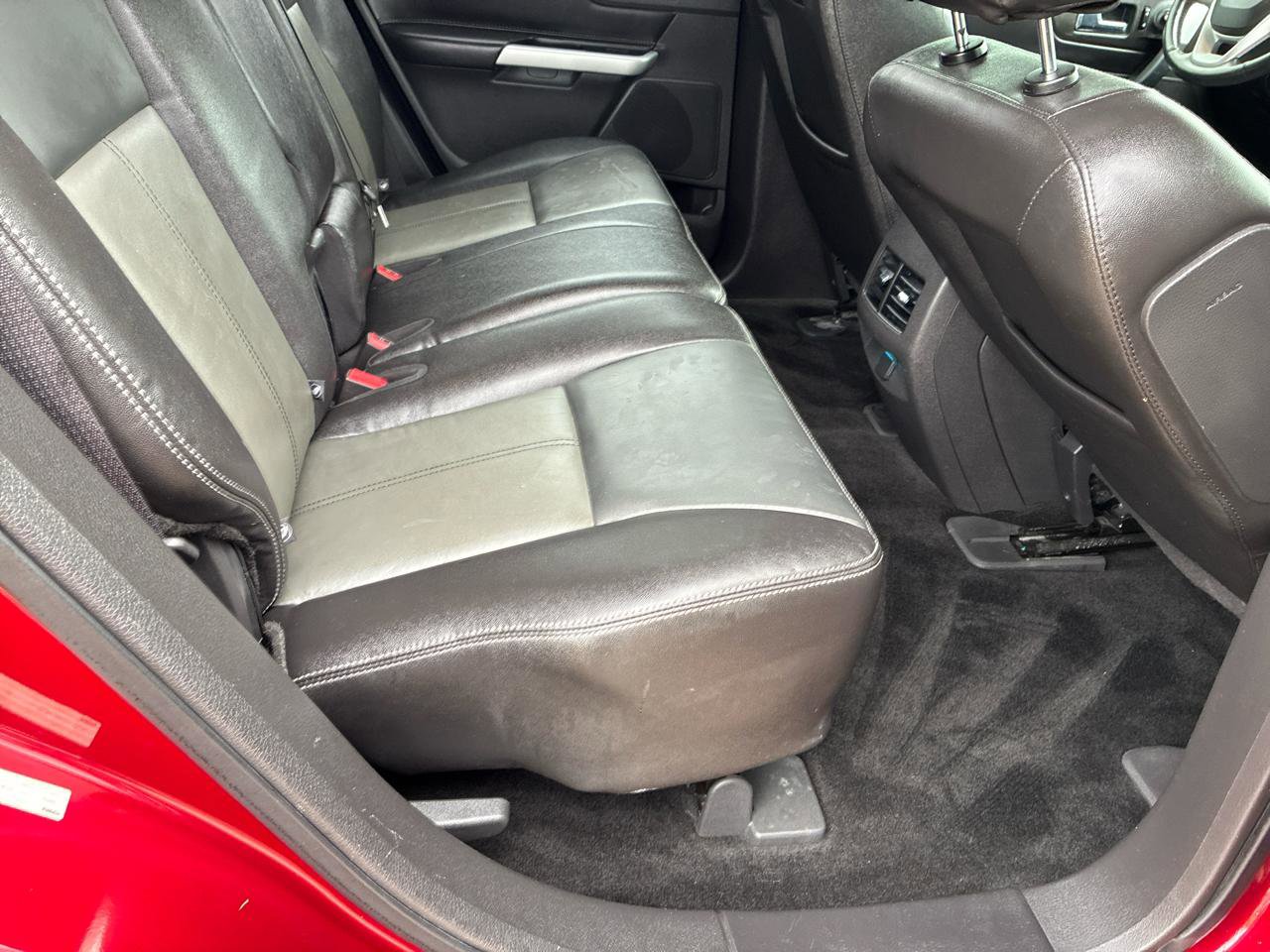 Used 2014 Ford Edge Sport w/ Driver Entry Package FWD image 34
