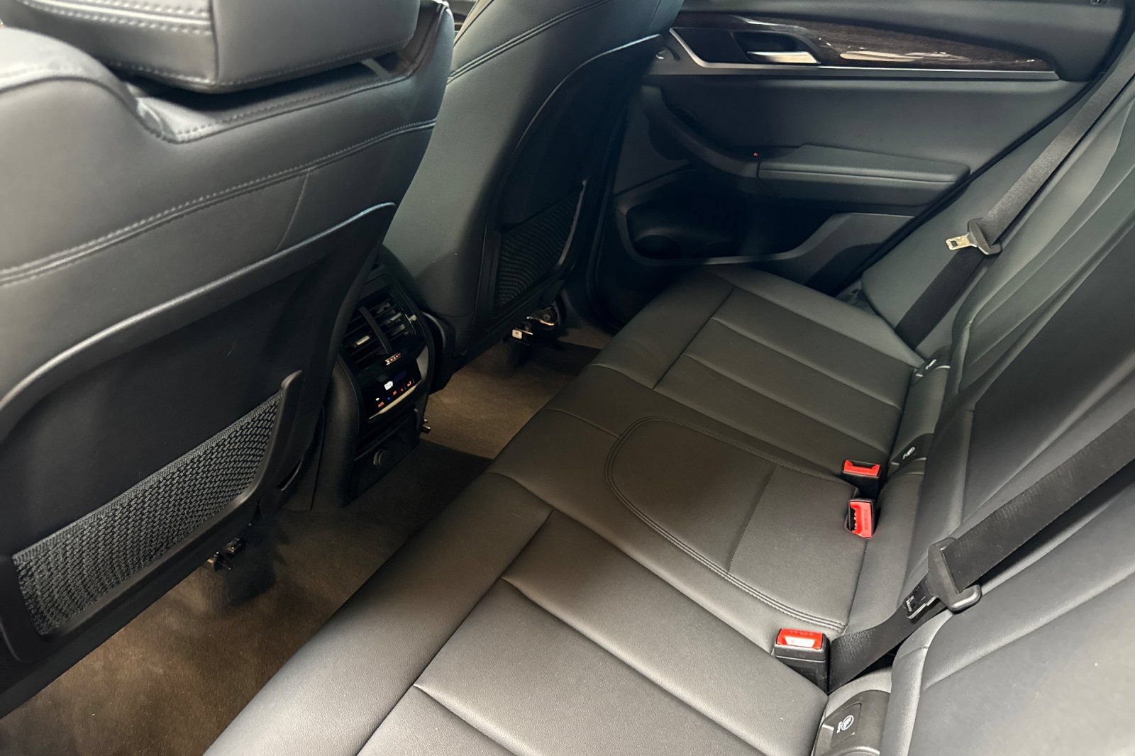Used 2019 BMW X3 sDrive30i w/ Driving Assistance Package RWD image 4