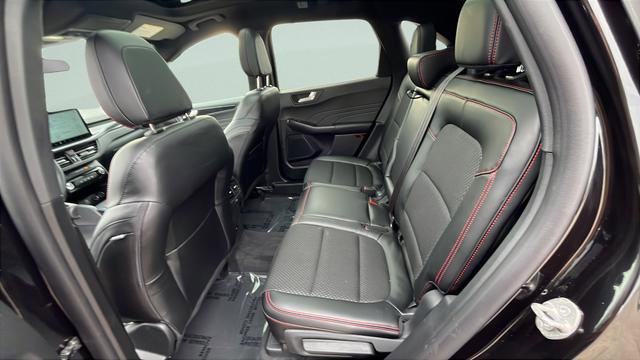 Used 2026 Ford Escape ST-Line w/ Tech Pack #1 image 22