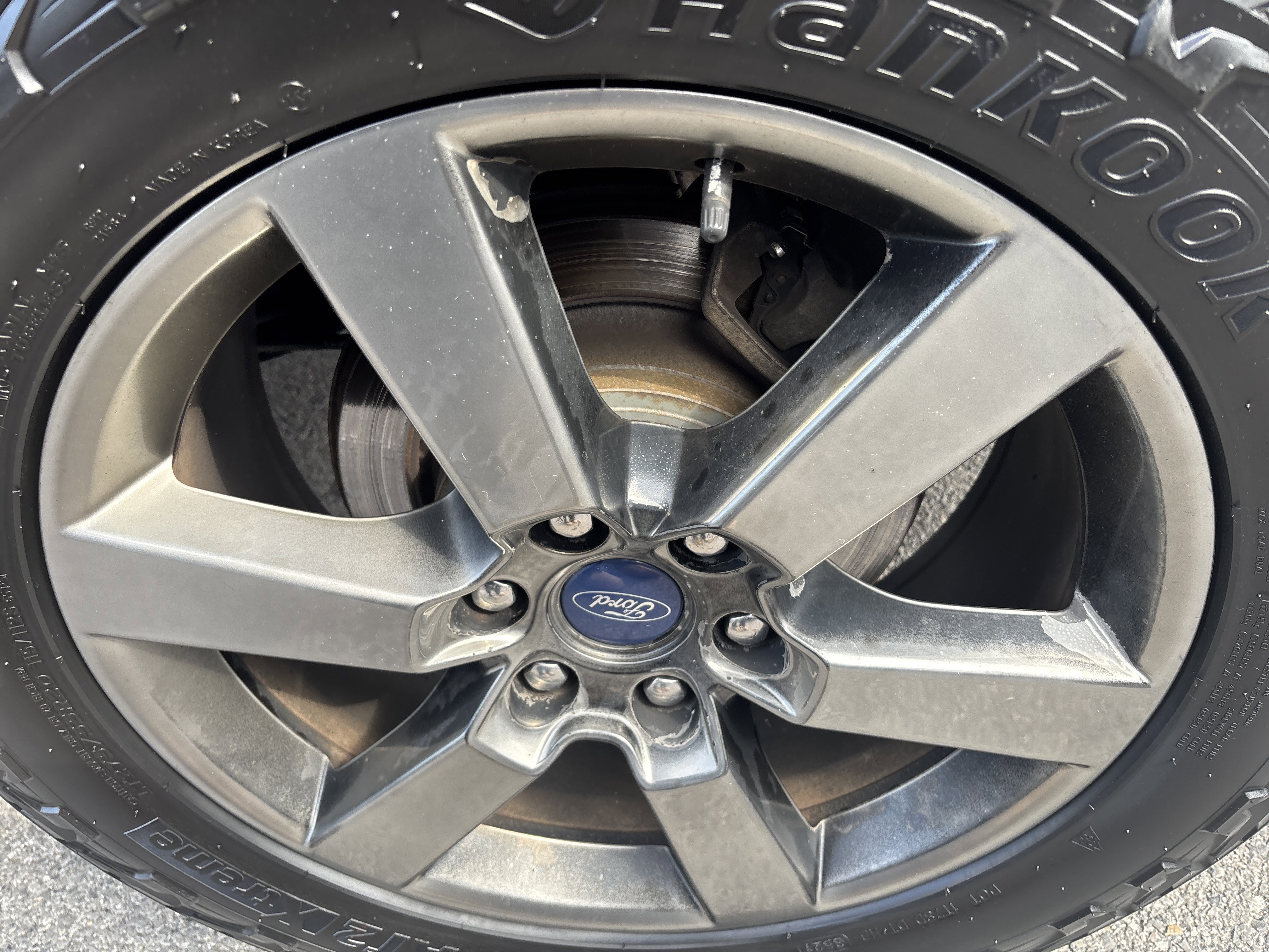 Used 2016 Ford F150 Lariat w/ Equipment Group 502A Luxury image 11