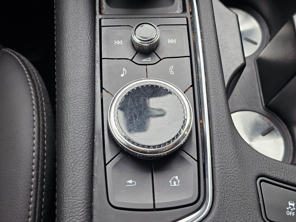 Used 2023 Cadillac XT5 Luxury AWD/4WD image 33