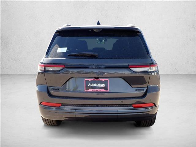 New 2026 Jeep Grand Cherokee Summit AWD/4WD image 3