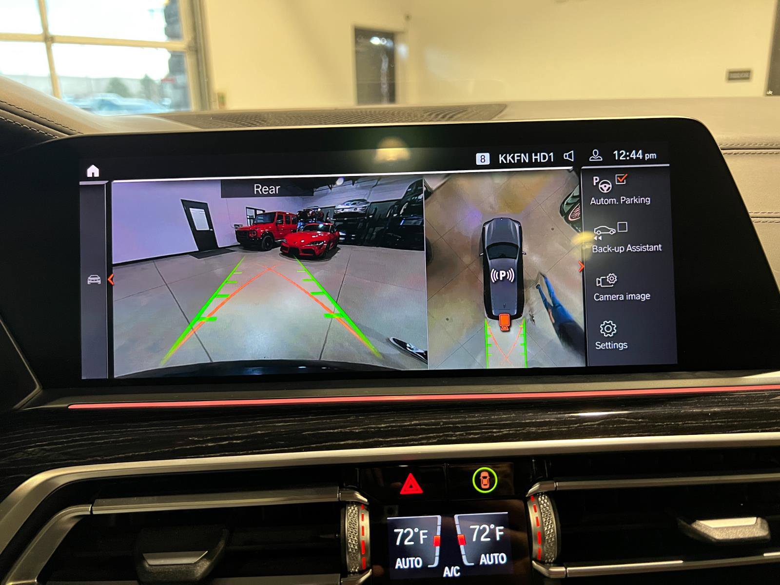 Used 2021 BMW X7 xDrive40i w/ M Sport Package image 19