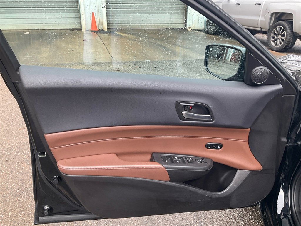 Used 2019 Acura ILX w/ Premium Package image 18