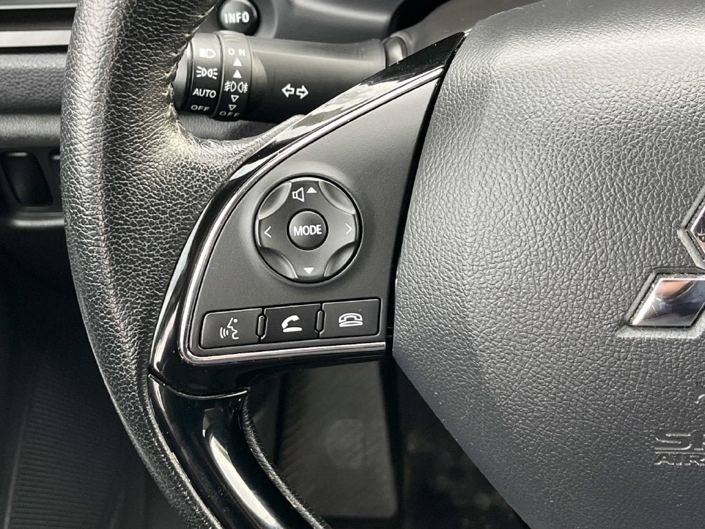 Used 2024 Mitsubishi Outlander Sport SE AWD/4WD image 16