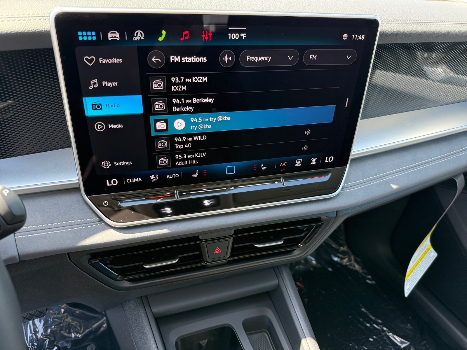 New 2026 Volkswagen Tiguan SE AWD/4WD image 12