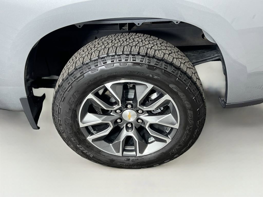 Certified 2025 Chevrolet Silverado 1500 LT image 25