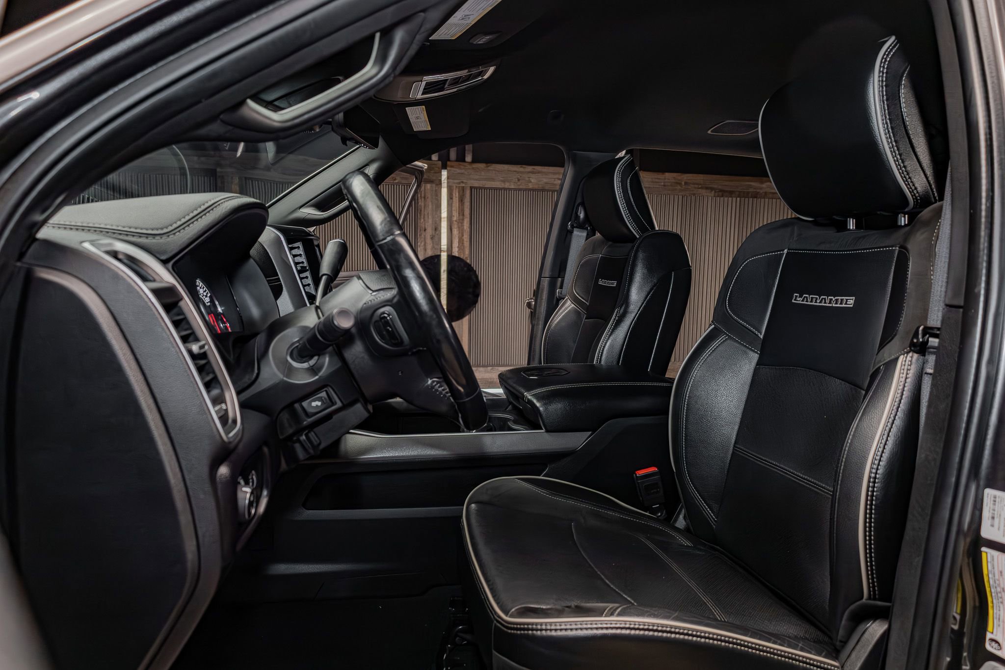 Used 2021 RAM 2500 Laramie w/ Night Edition image 19