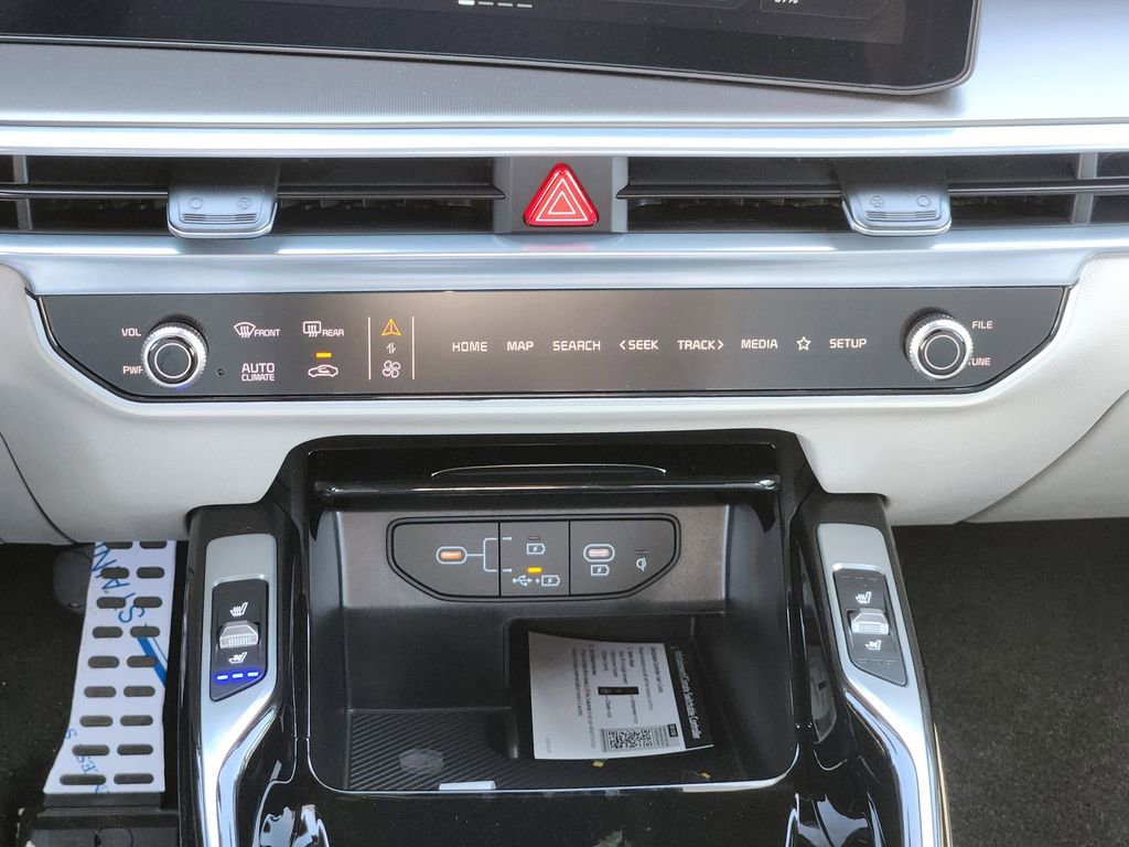 New 2026 Kia Sorento SX Prestige AWD/4WD image 14