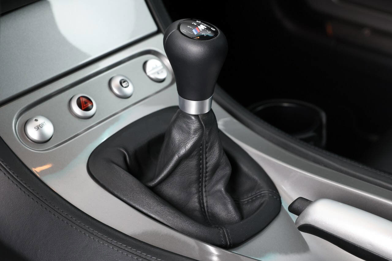 Used 2002 BMW Z8 image 47