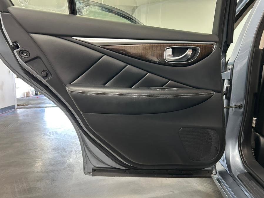 Used 2018 INFINITI Q50 Luxe image 30