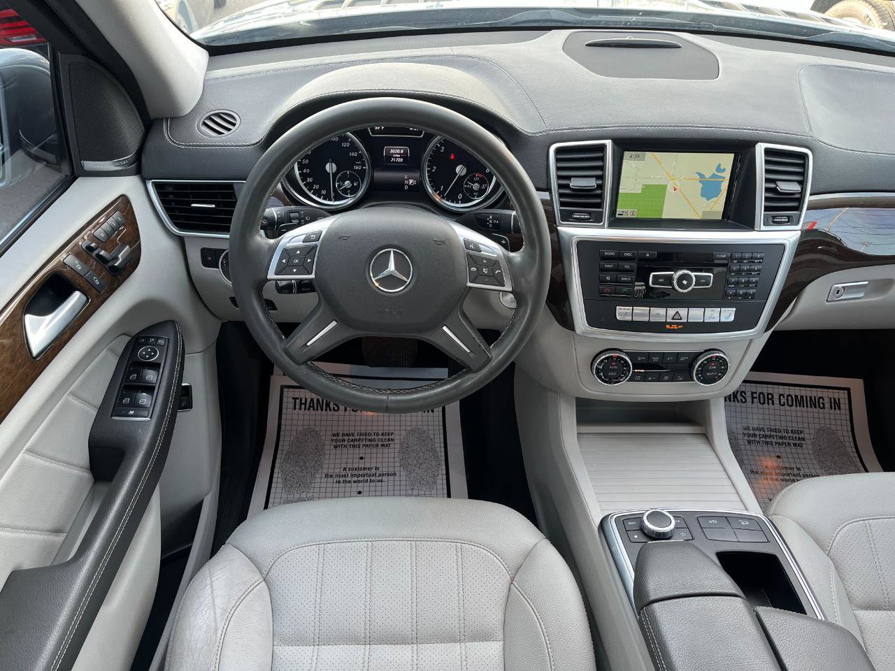 Used 2015 Mercedes-Benz GL 320 GL350 BlueTEC w/ Premium I Package image 17