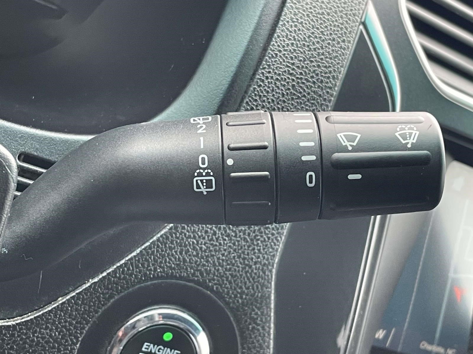 Used 2019 Ford Explorer XLT w/ Equipment Group 202A image 29