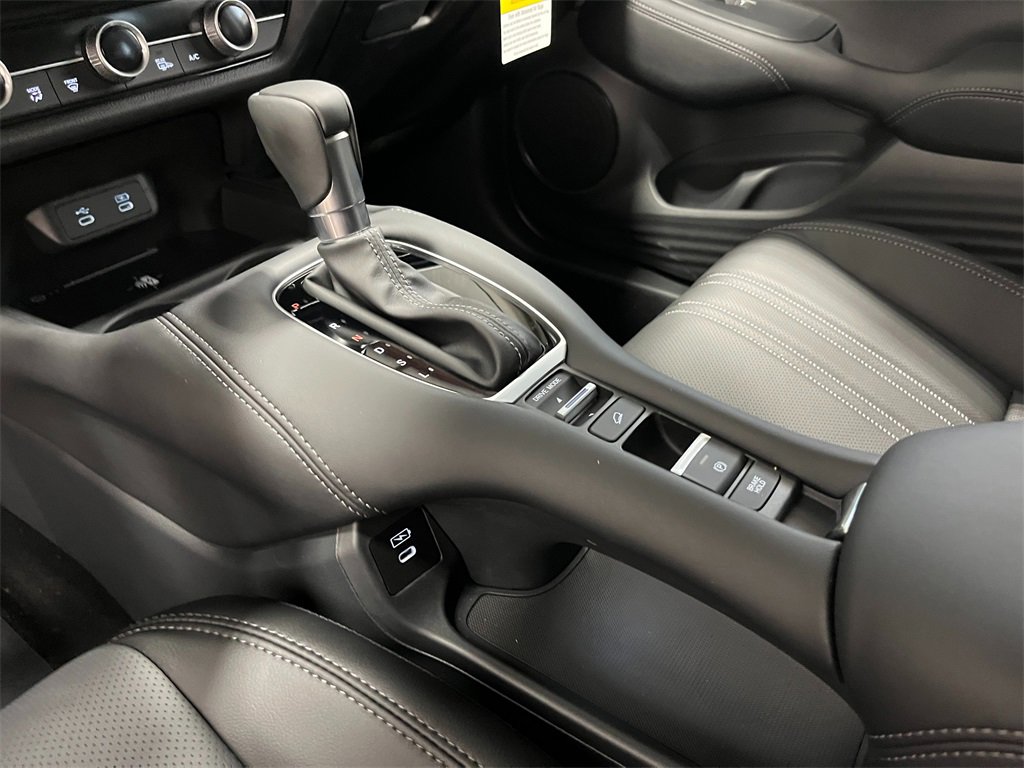 New 2026 Honda HR-V EX-L image 18