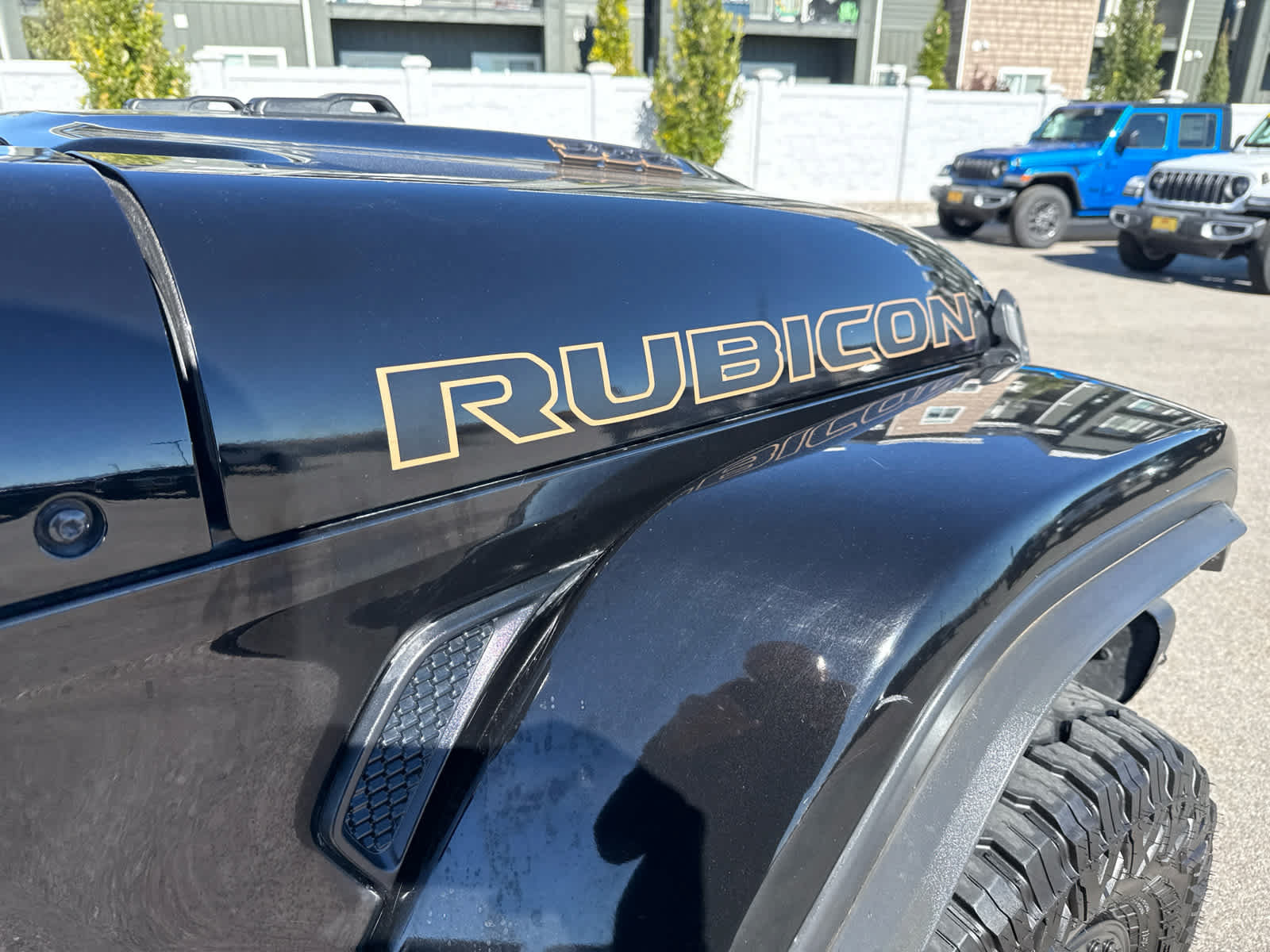 Certified 2022 Jeep Wrangler Unlimited Rubicon w/ Xtreme Recon 35" Tire Package AWD/4WD image 11