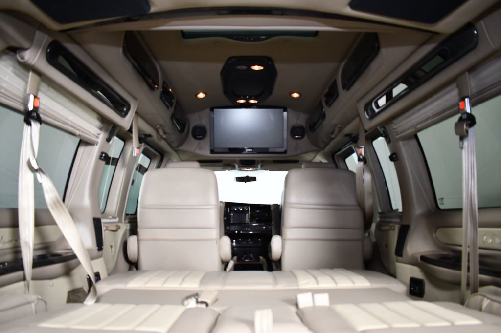 Used 2013 GMC Savana 1500 AWD image 23