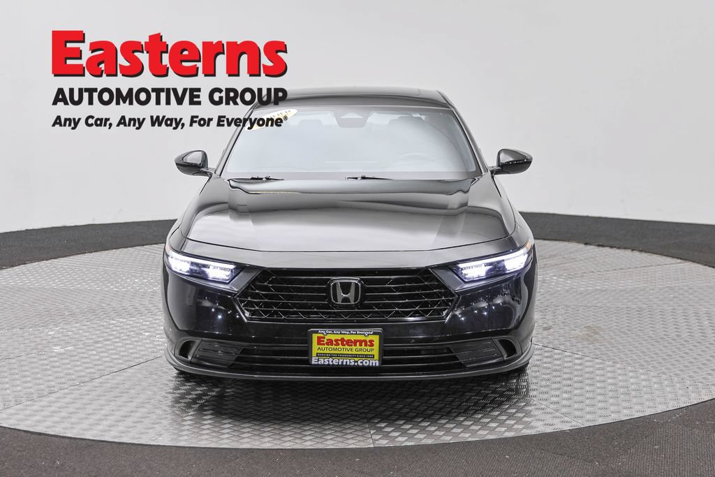 Used 2024 Honda Accord Sport image 2