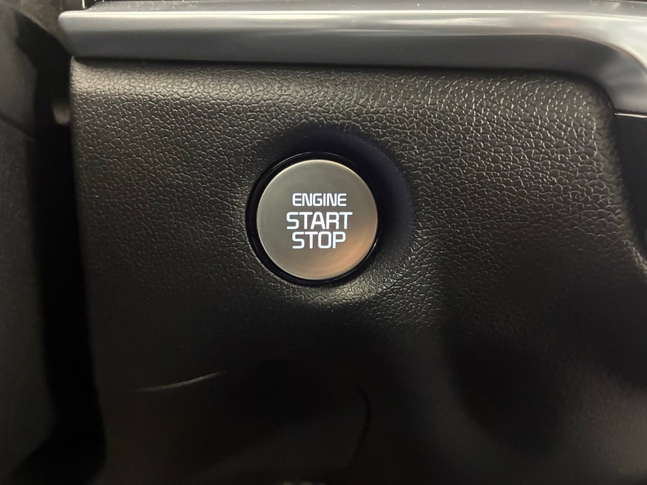 Used 2025 Kia Sorento SX Prestige image 23