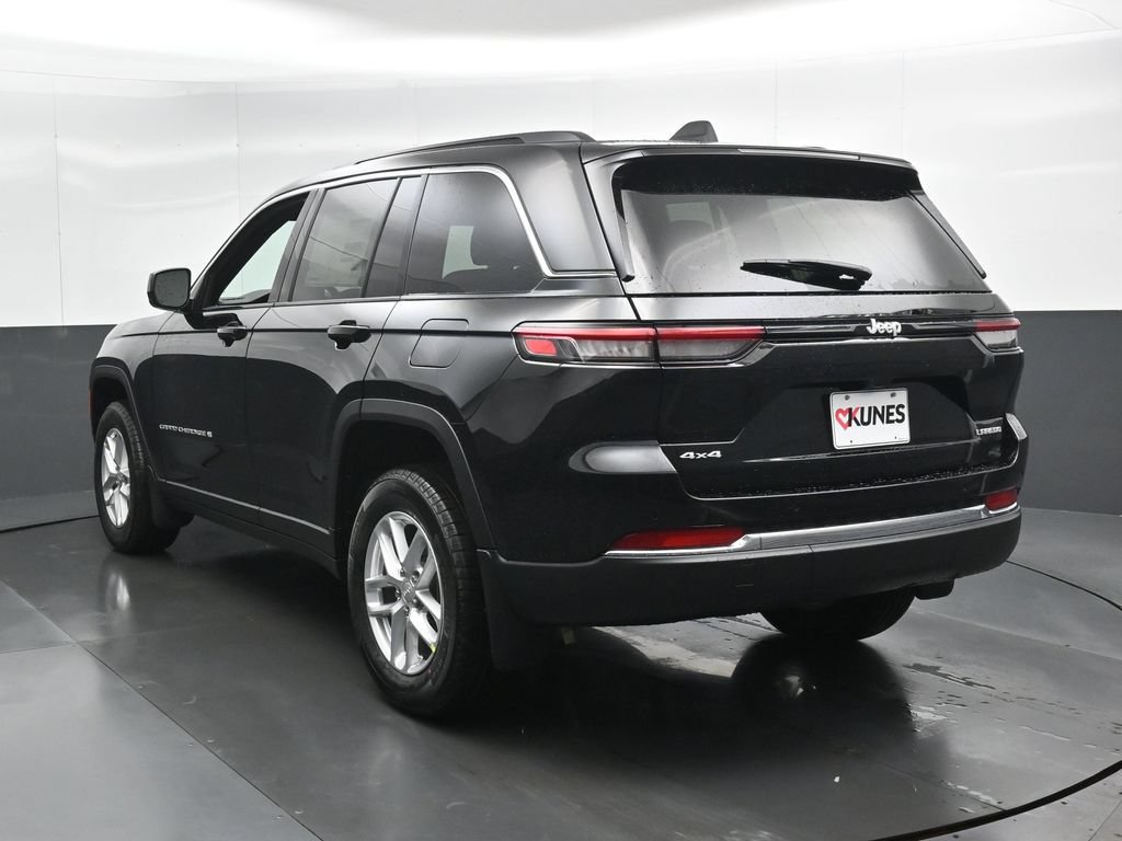 New 2026 Jeep Grand Cherokee Laredo X AWD/4WD image 11