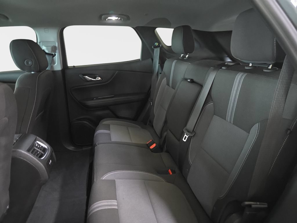 Used 2025 Chevrolet Blazer LT FWD image 14