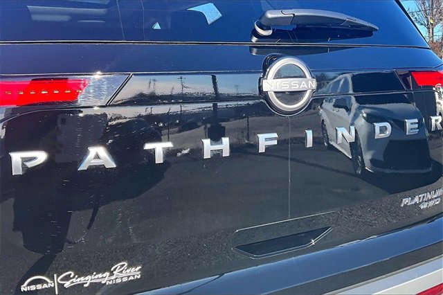 Certified 2025 Nissan Pathfinder Platinum w/ Cargo Package image 27