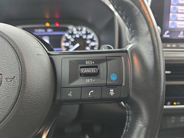 Used 2023 Nissan Rogue SV w/ SV Premium B Package image 35