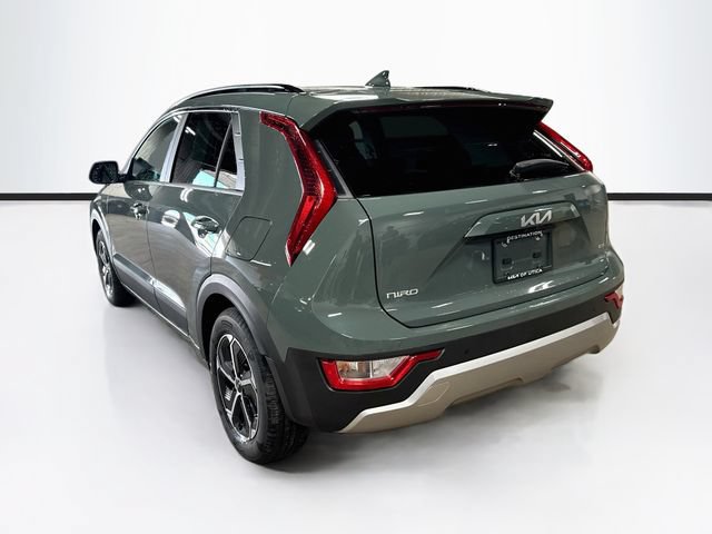 Used 2025 Kia Niro EX FWD image 5